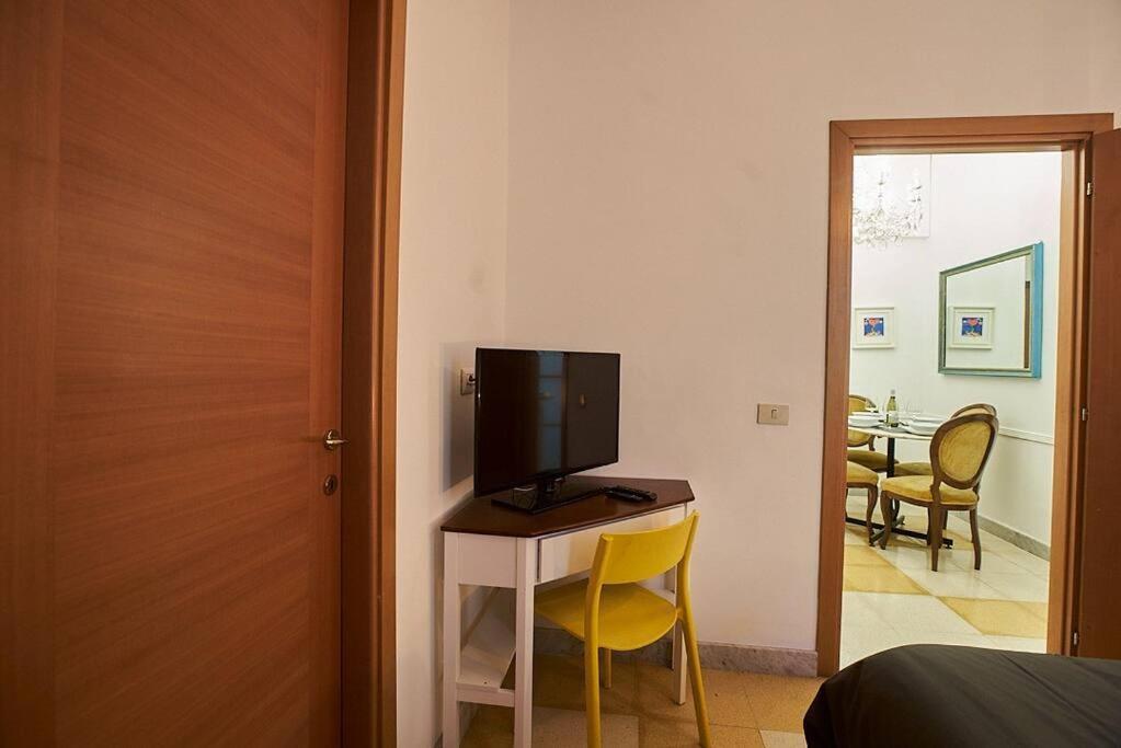 Monteverde Suites